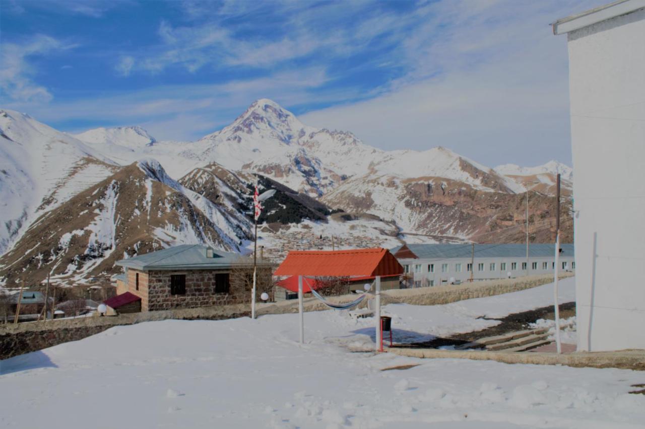 Hotel Noa Kazbegi Eksteriør billede