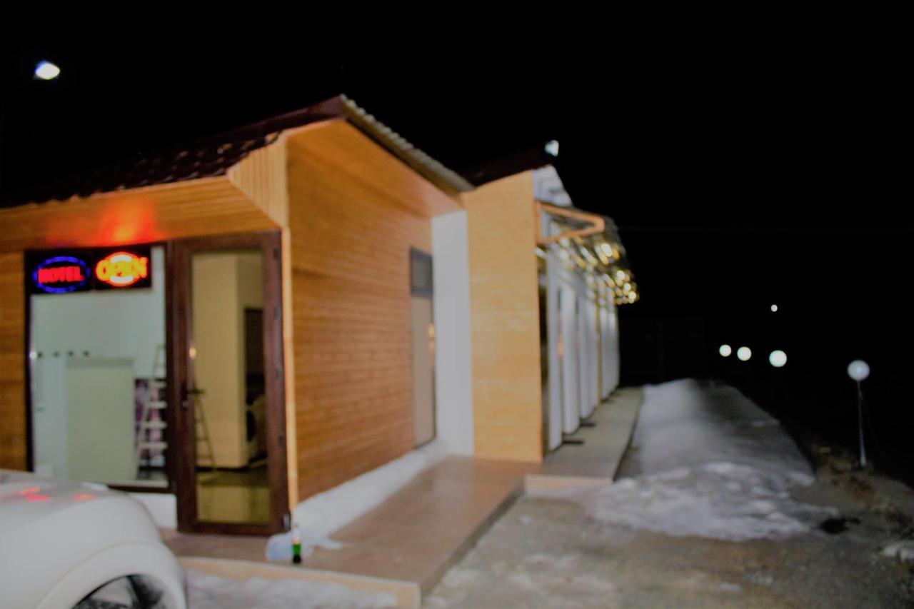 Hotel Noa Kazbegi Eksteriør billede