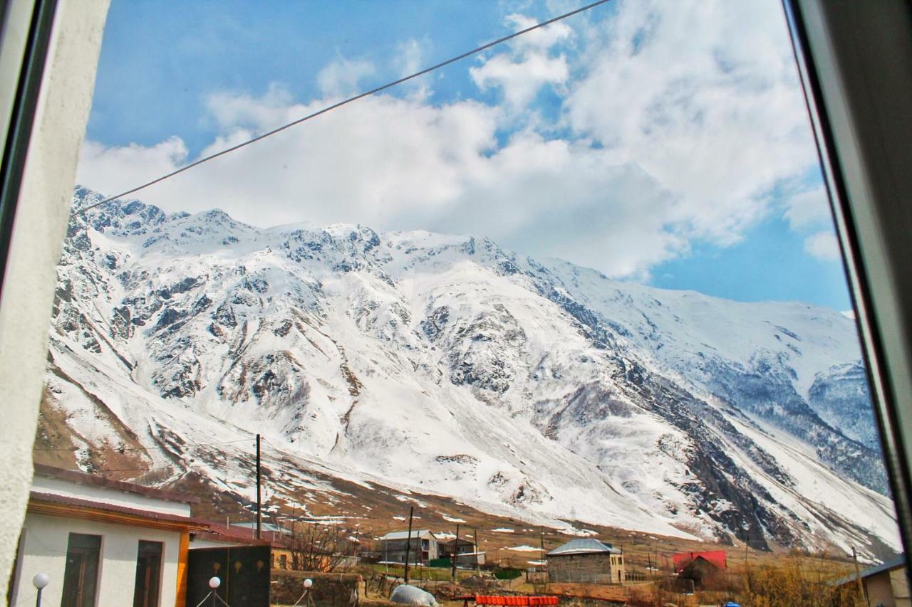 Hotel Noa Kazbegi Eksteriør billede