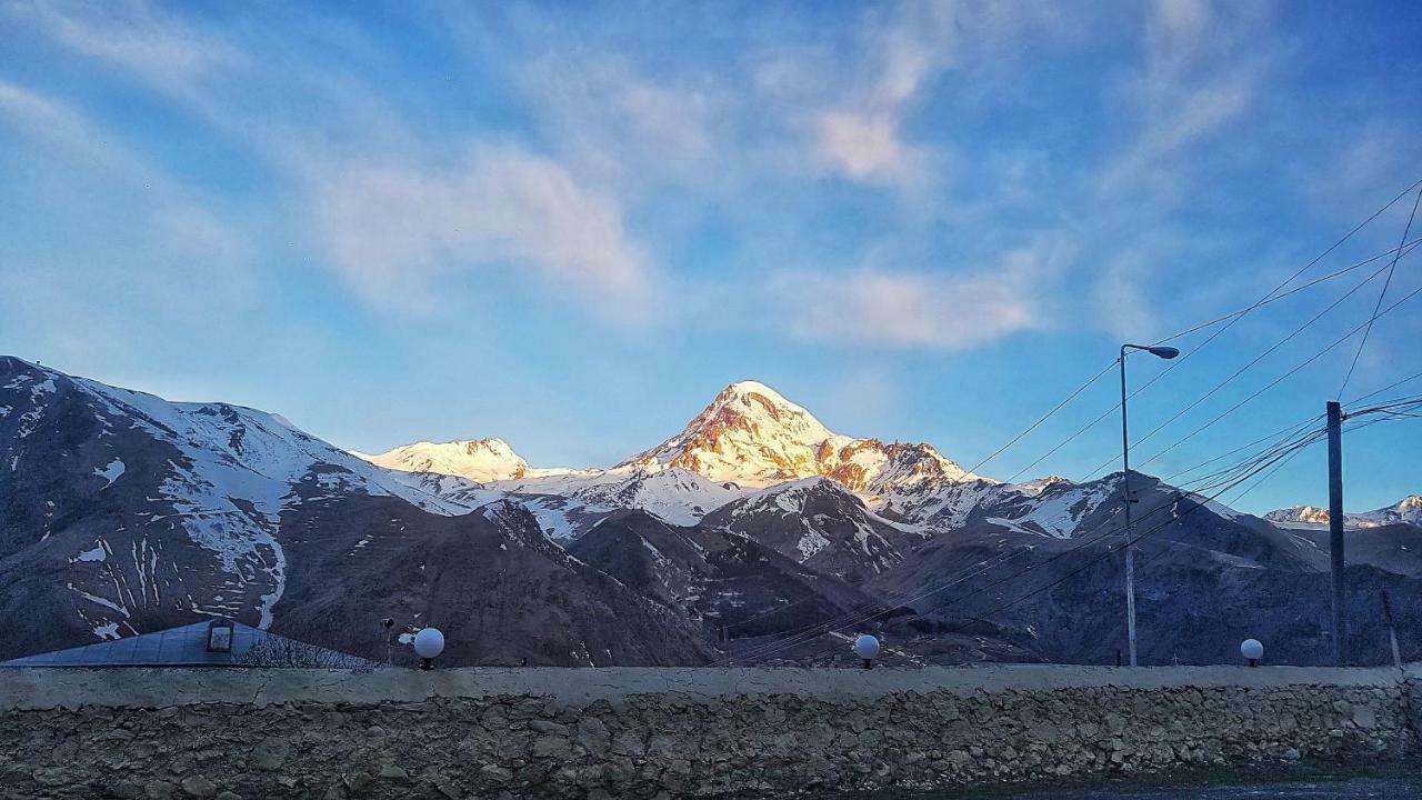 Hotel Noa Kazbegi Eksteriør billede