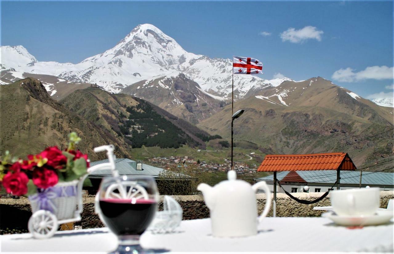 Hotel Noa Kazbegi Eksteriør billede